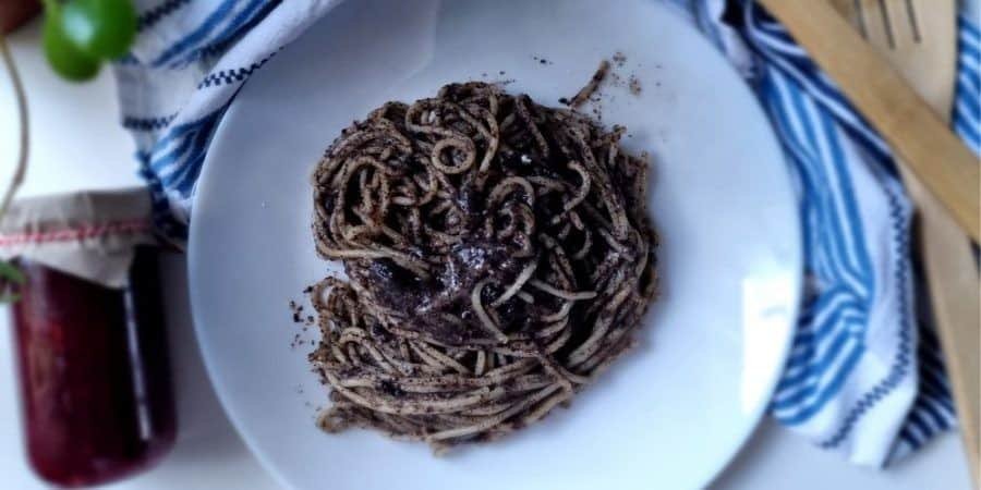 Poppy Seed Noodles HUNGARIAN 4b4136bdc75fde384fa2a30bbc541ce4_compress