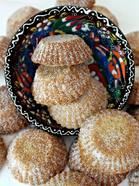 Hungarian Bosnian Butter Cookies (Šape) e93266f9b82c1202141bd2feef136c55