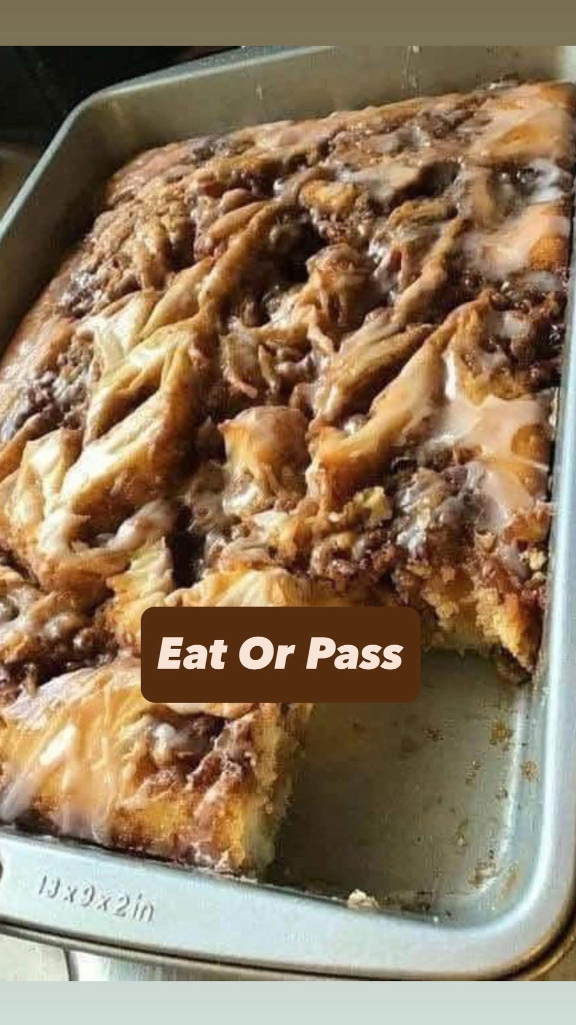 Glazed Cinnamon Swirl Coffee Cake 546236968_122271591422029203_4945864596103741966_n