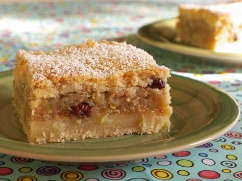 Almás Pite; Hungarian Apple Cake🇭🇺 eb9cfbb89dc8b935734a941cb55b7924 (1)