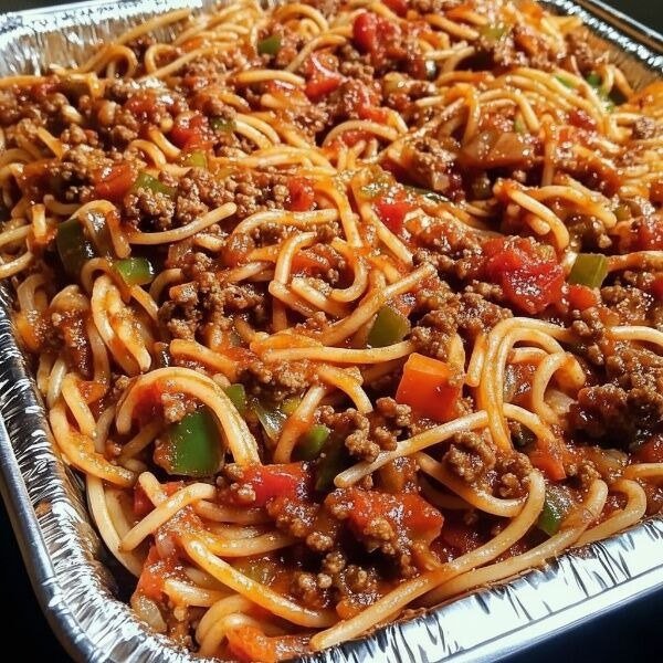 Would You Eat This Baked Spaghetti with Meat Sauce 581246753_2590912251261644_4130535708093471067_n