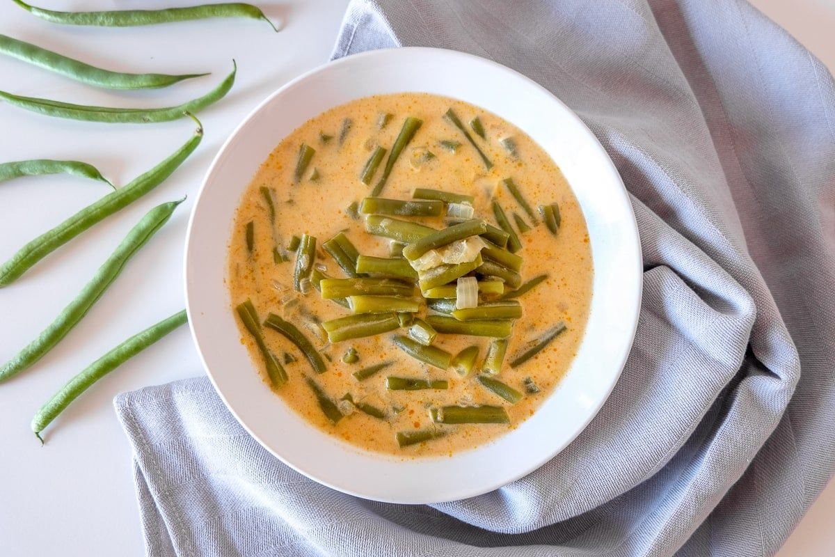 Hungarian Green Bean Soup Recipe🇭🇺 c06a96147bf8171ed90f8f0b04d5fbcd (1)