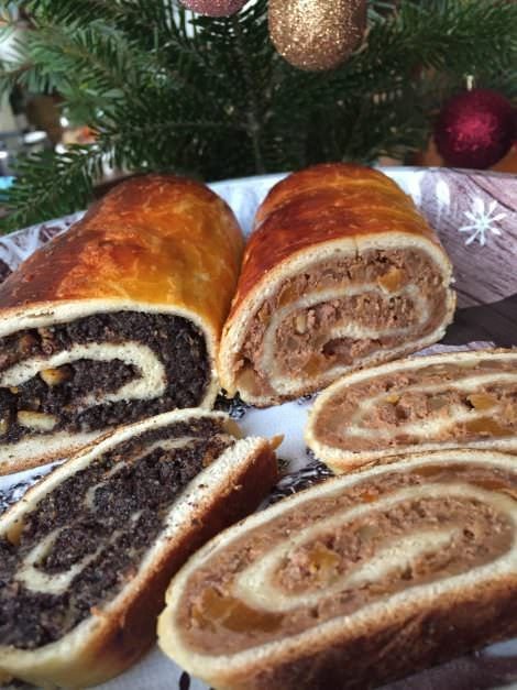 Hungarian Beigli, Walnut & Poppy Seed Roll Cake da9f4fb3ed4ab56fe0037f66a7fa42ef (3)