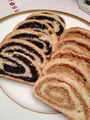 Hungarian Poppy Seed and Walnut Beigli 🇭🇺✨ 2f267a06b9a37908963cdf53133c7900 (1)