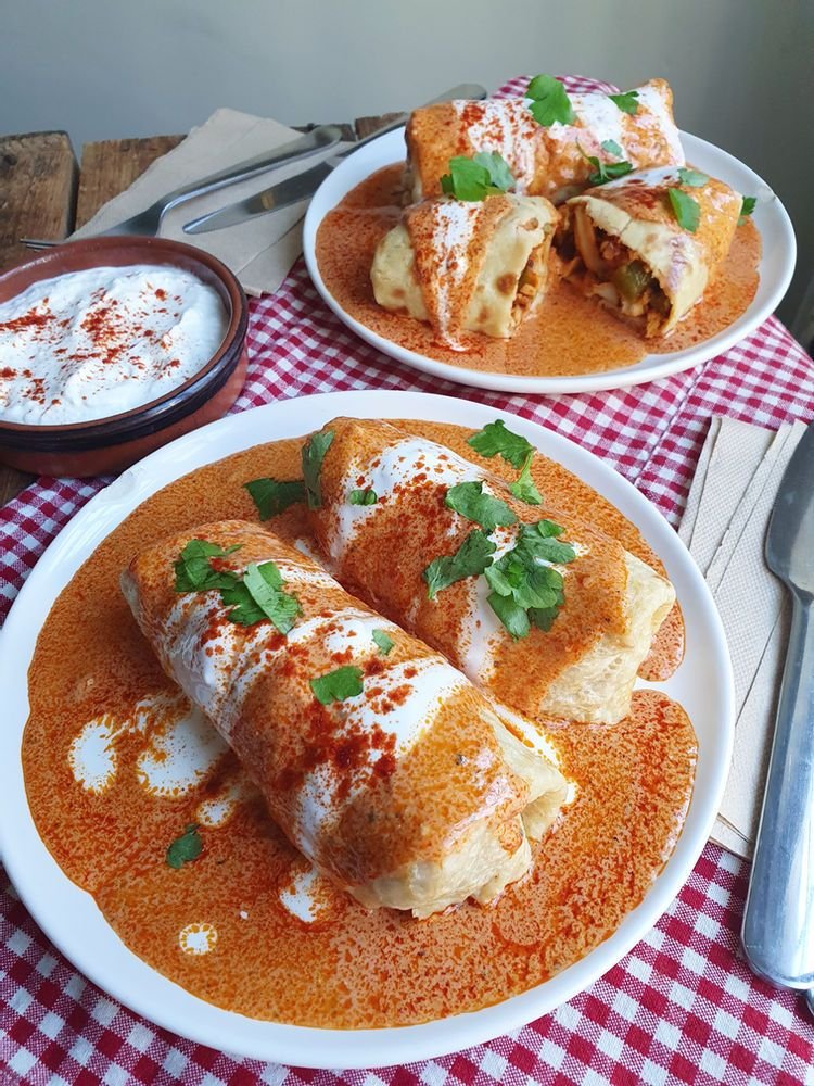 Hungarian Hortobágyi Palacsinta Recipe (Savory Meat-Filled Crepes) 87c99998e91f742f31a7316565ab8051