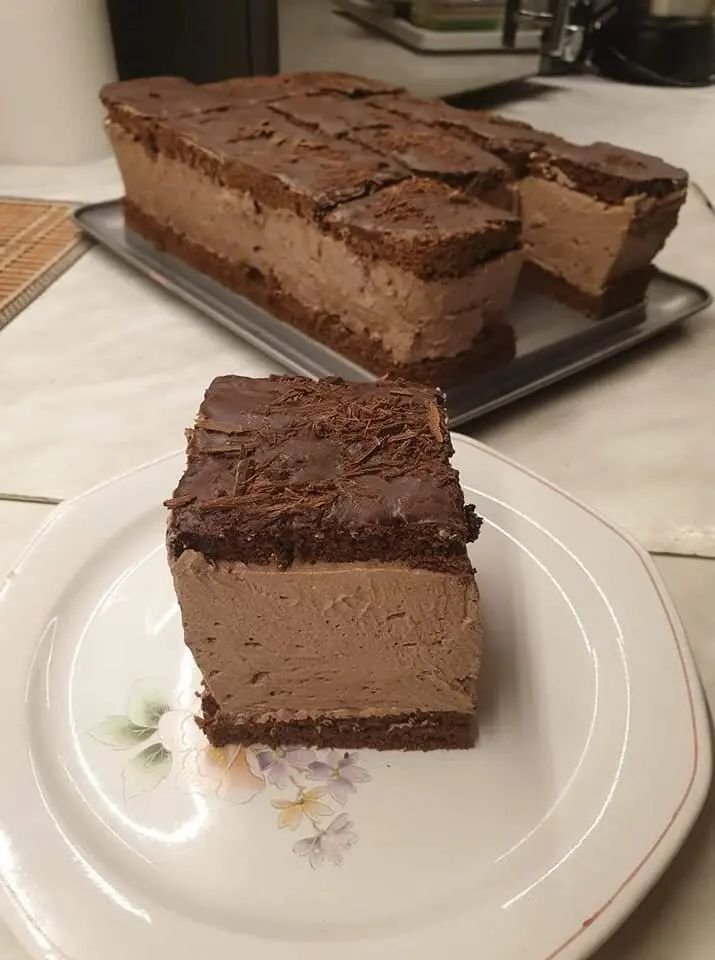 Hungarian Rigó Jancsi Cake Recipe b9ce6bcacf76ad9780ab9e13a5ae09e3