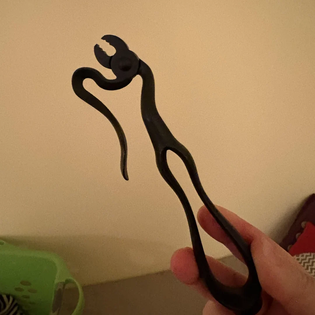 what-is-this-object-found-in-my-grandfathers-office-v0-9p9t1bx63elg1